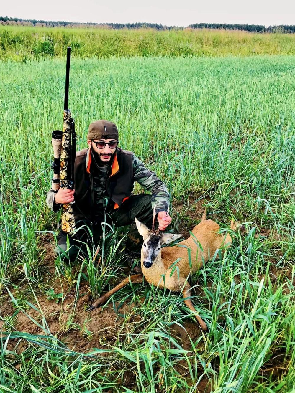 Belarus — stalking roe buck